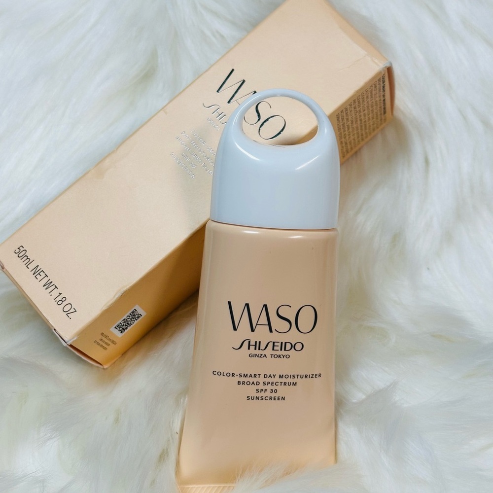 Shiseido Waso Color-Smart Day Moisturizer - Tan - Picture 6 of 7